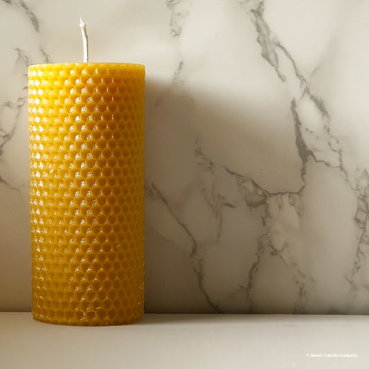 Pure Beeswax Honeycomb Pillar